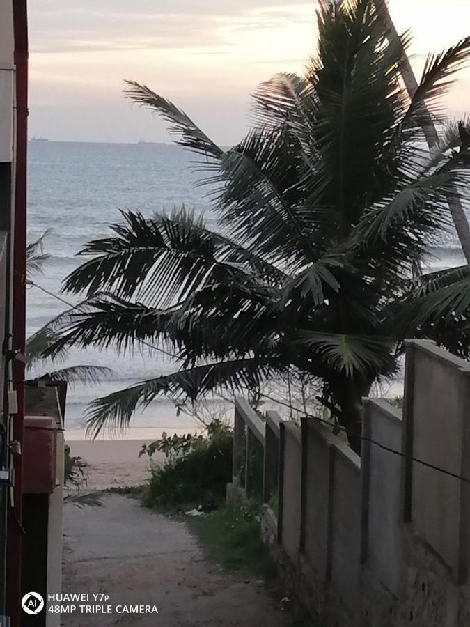 The Ocean Villa At Surf Spot Matara Luaran gambar
